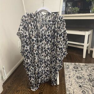 Umgee Blue and Brown Animal Print Kimono